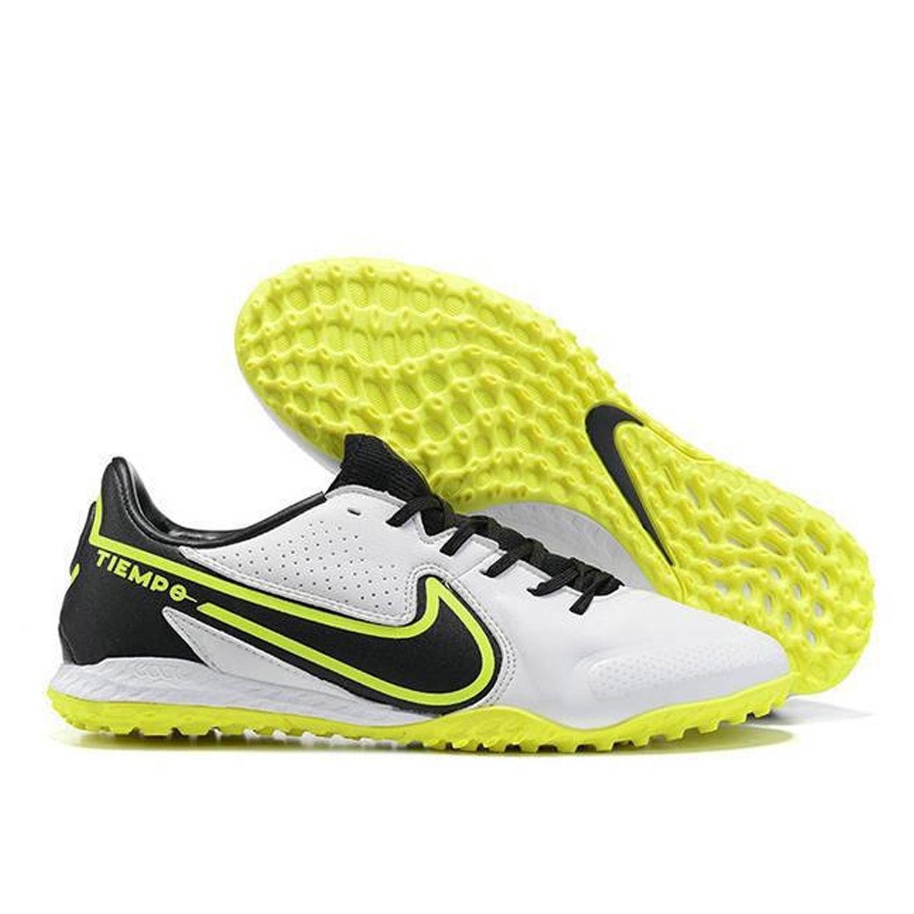 Sarakanojka Nike Tiempo 9