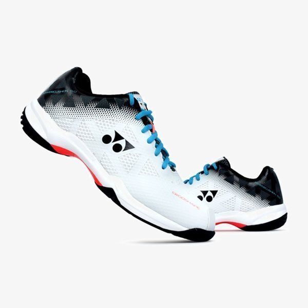 Yonex Power Cushion 50 krossoovkasi