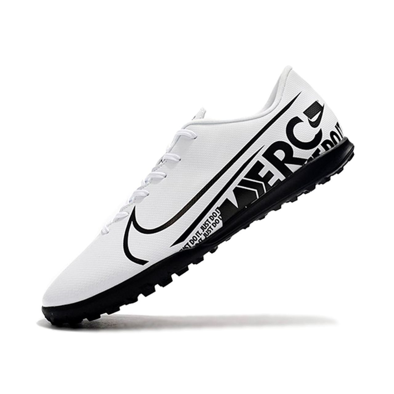 cleats_tf_nike_mercurial_13_white-black_2